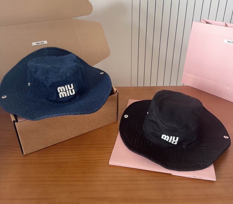 Miumiu hat dx21